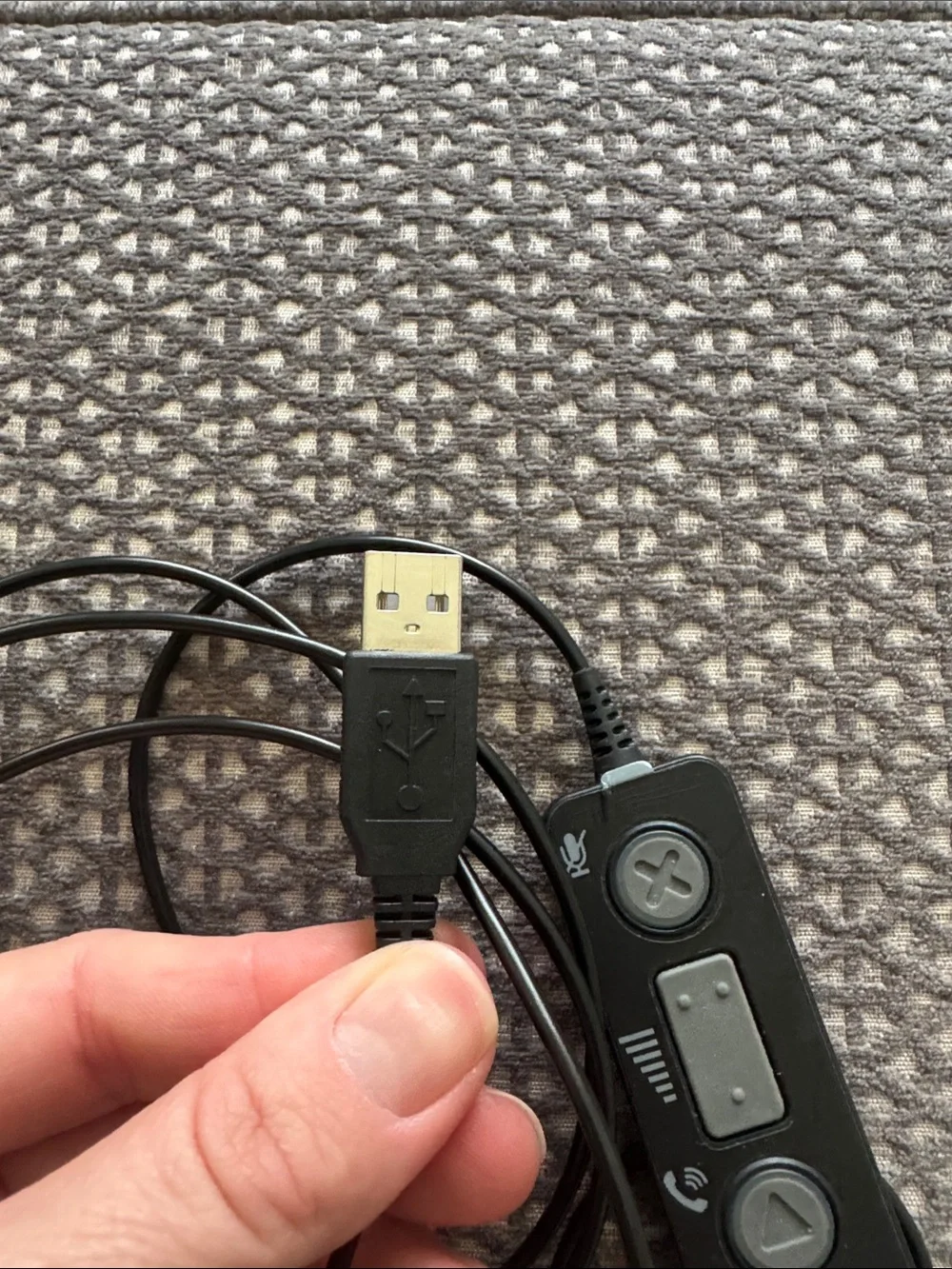 Wired Black Headset with Inline Controls - Jabra